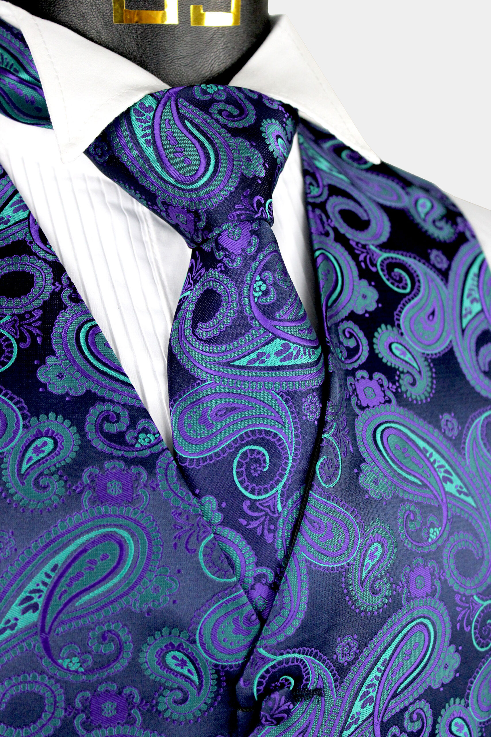 Turquoise-Paisley-Vest-Tuxedo-Wedding-Groomsmen-Vest-from-Gentlemansguru.com