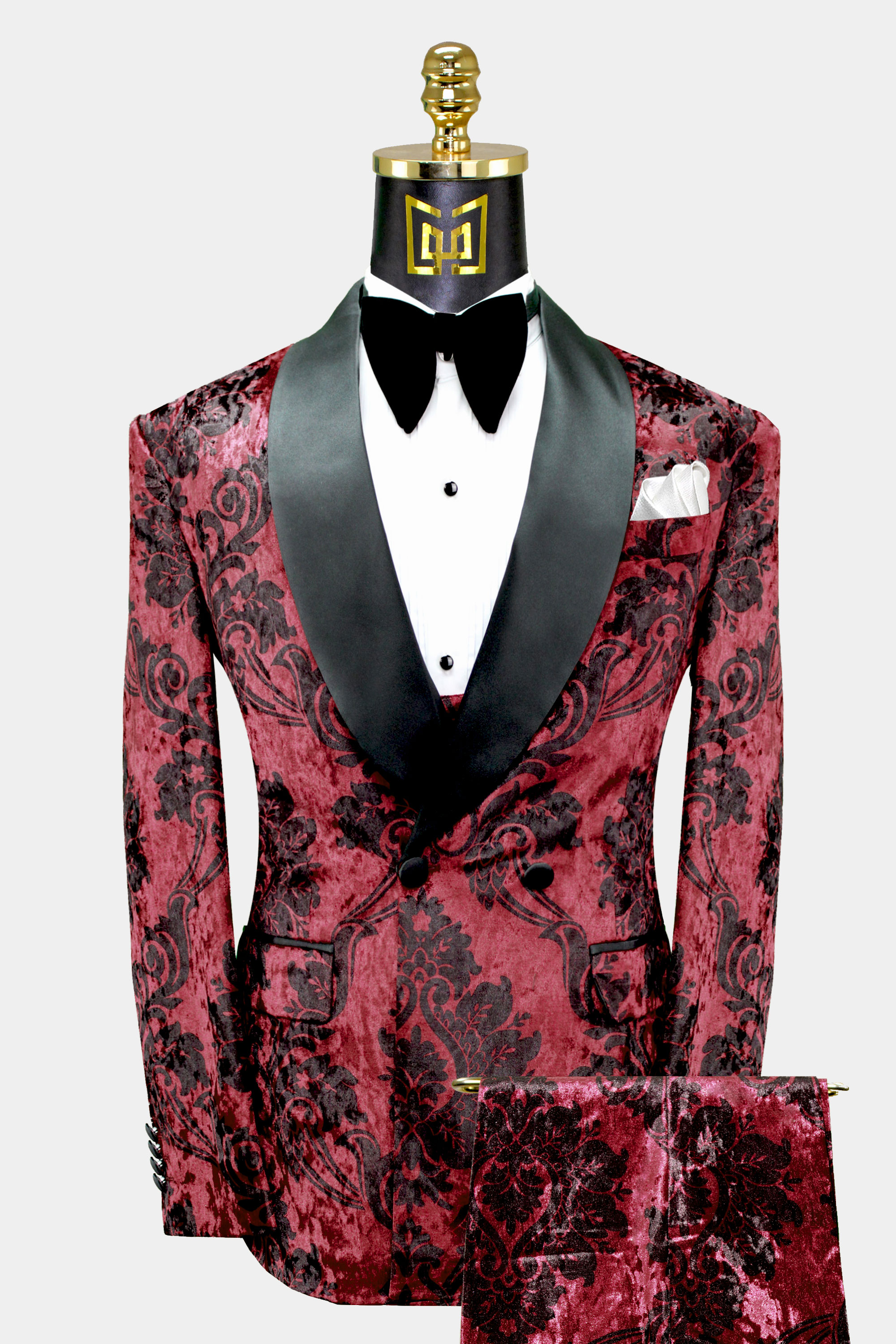 Double-Breasted-Burgundy-Tuxedo-Wedding-Groom-Prom-Suit-from-Gentlemansguru.com