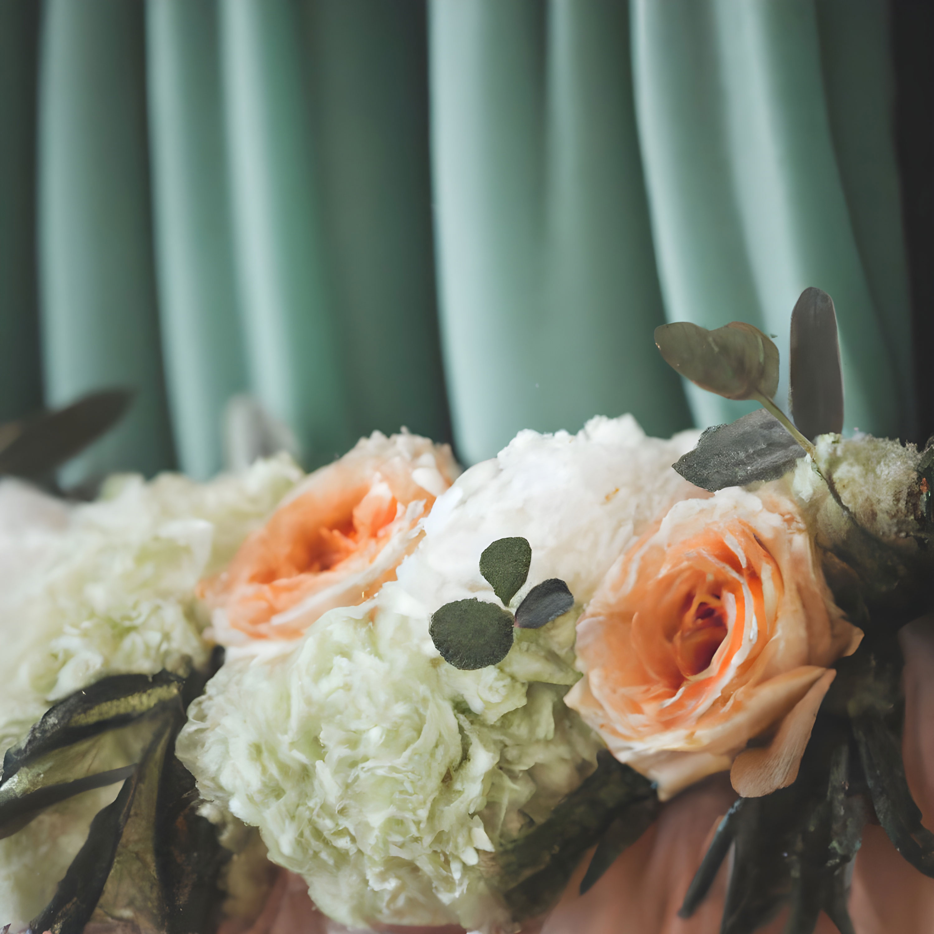 Peach-and-Green-Wedding-Colors-Theme-Banner-from-Gentlemansguru.com_